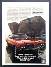 1972 Oldsmobile 442 Cutlass Hardtop Coupe Photo Rock Solid Value Promo Print Ad