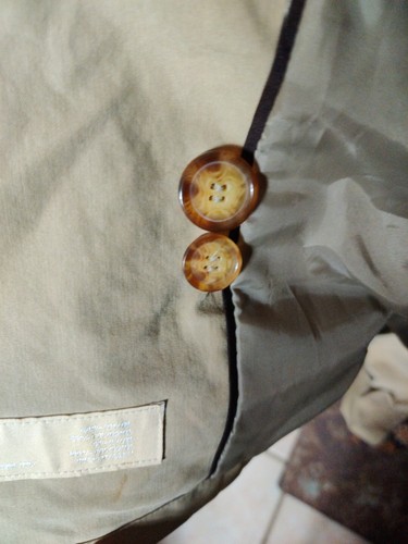 Michael Kors Trench/Over Coat Men’s Beige Color Hidden Buttons 2 Pocket Sz Large - Picture 7 of 8
