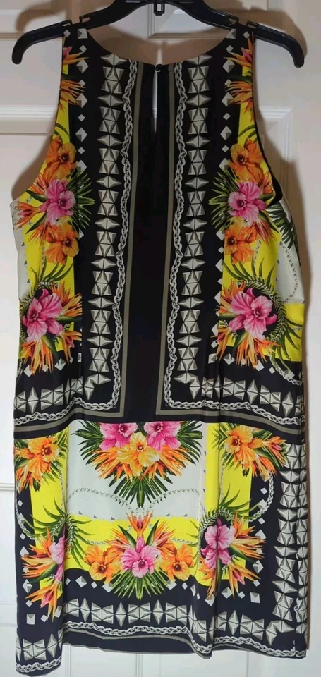 Платье цельнокроеное Julian Taylor черное с тропическим цветочным принтом без рукавов размер 14 - Изображение 3 из 4