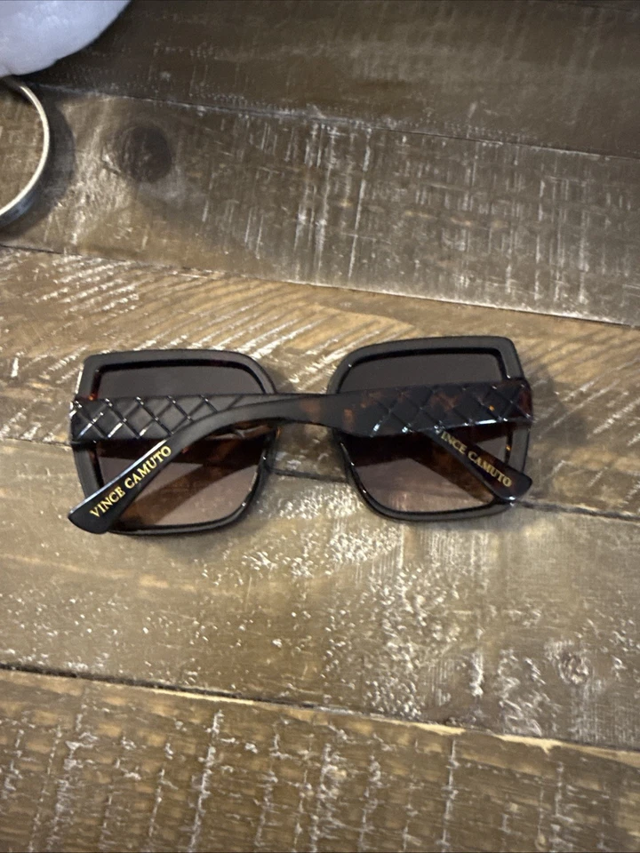 Vince Camuto Womens Sunglasses Foto 4 de 4