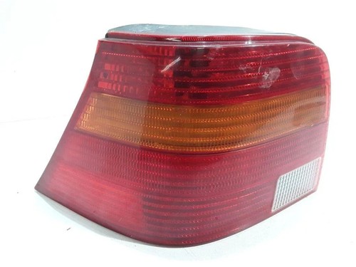 VW GOLF IV 1J1 Rücklicht hinten links 1.40 Petrol 55kw 2000 31406676