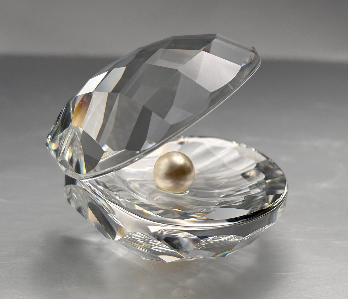 SWAROVSKI シェル 貝殻 置物 Retired Swarovski Crystal Figurine Aquatic Worlds Open Clam Shell