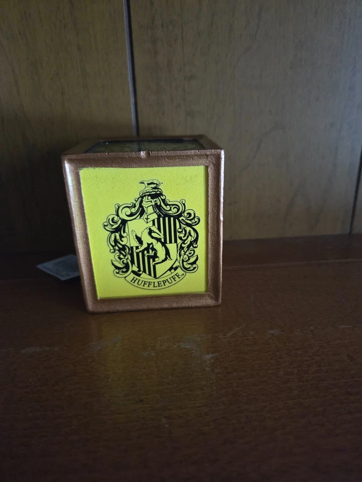 Casa de Insignias Harry Potter Adorno Acuático Pecera Decoración Foto 4 de 4