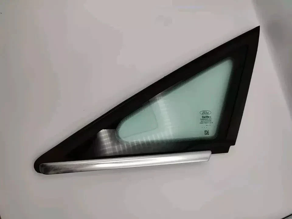 Ford C-Max 2013-2018 pilar delantero izquierdo esquina ventilación puerta vidrio cromo ventana OEM Foto 2 de 4