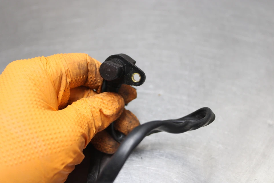 13-17 Kawasaki Ninja 300 Speed Sensor - Image 2 of 4