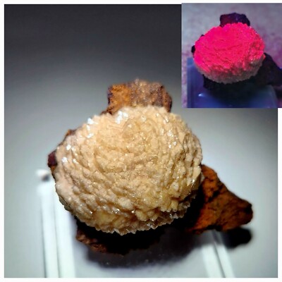***FANTASTIC-Full Fluorescent Olmite crystal Ball on matrix, mine S. Africa***