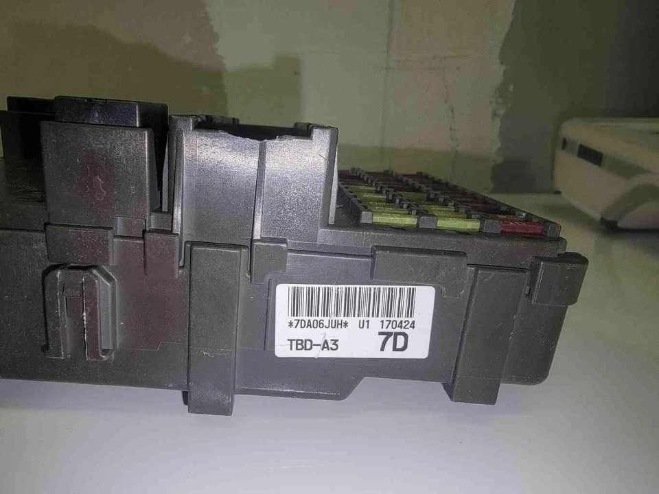 ✅ 2017 HONDA CIVIC CABIN FUSE BOX OEM Foto 4 de 4
