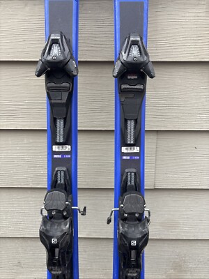 Salomon XDR Focus Skis w/Salomon Lithium 10 Bindings - GREAT