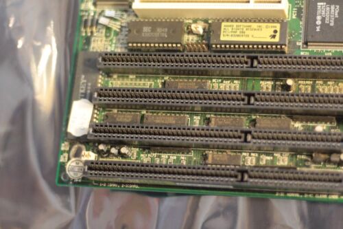 Placa madre Socket 5 AT chipset Intel FX PCI ISA EDO funcionando - Imagen 8 de 18