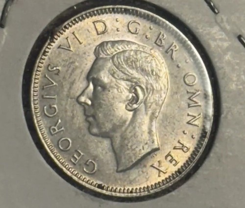 UNC. Silver Great Britain 1944 One Shilling - Uncirculated World Foreign Coin - Picture 2 of 6