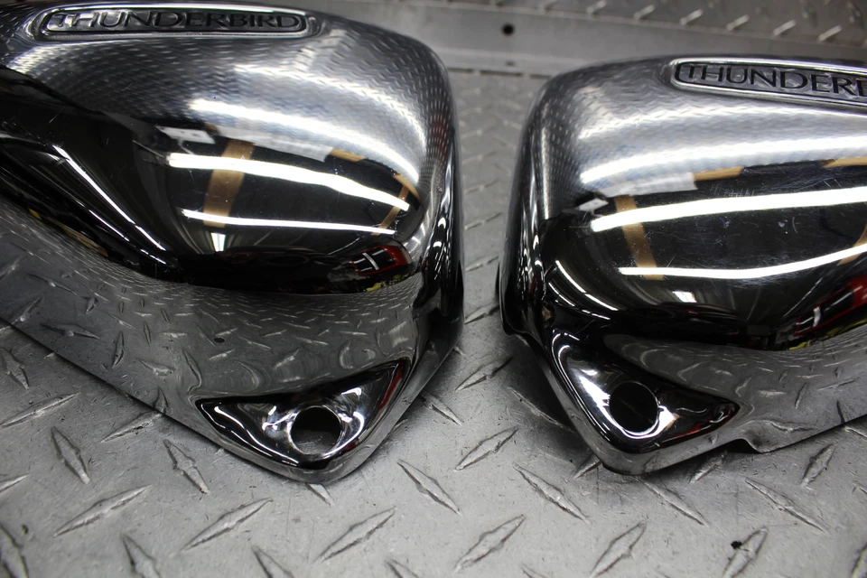 Triumph Thunderbird 1998 lado derecho izquierdo cubiertas cromadas Foto 4 de 4