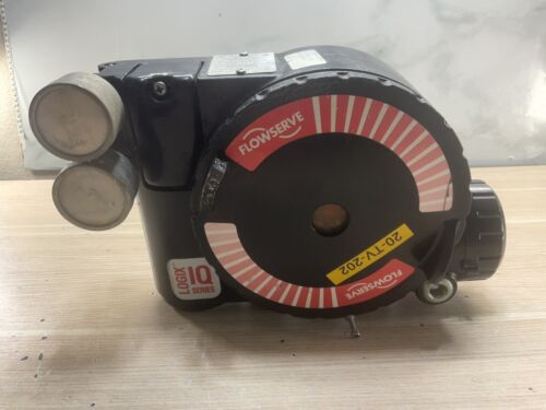 Flowserve Logix 3200IQ Digital Positioner/FOR PARTS / JUA1907 - Afbeelding 2 van 9