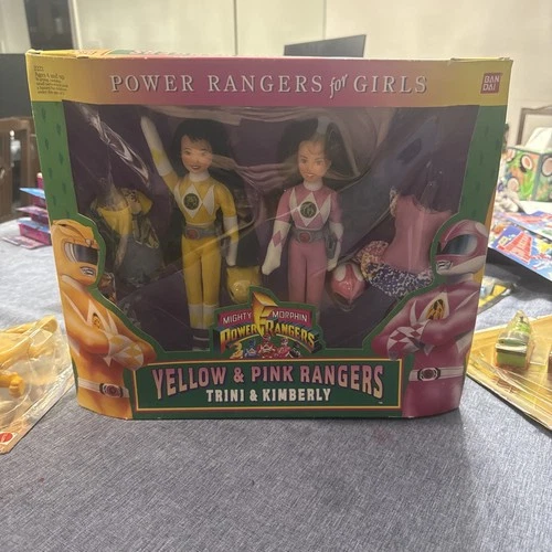 Vtg 1994 Bandai POWER RANGERS FOR GIRLS Yellow & Pink Ranger Trini Kimberly *NEW