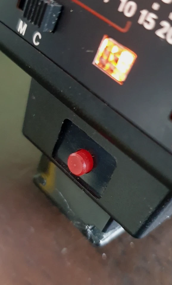 METZ MECABLITZ 20 BC-4 Telecomputer Vintage Camera Flash Unit in Original Box. - image 4 of 4