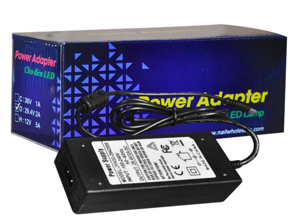 Adaptador Fuente de Alimentación 29.4V/2A DC/Salida 100-240V/50-60Hz Foto 2 de 2