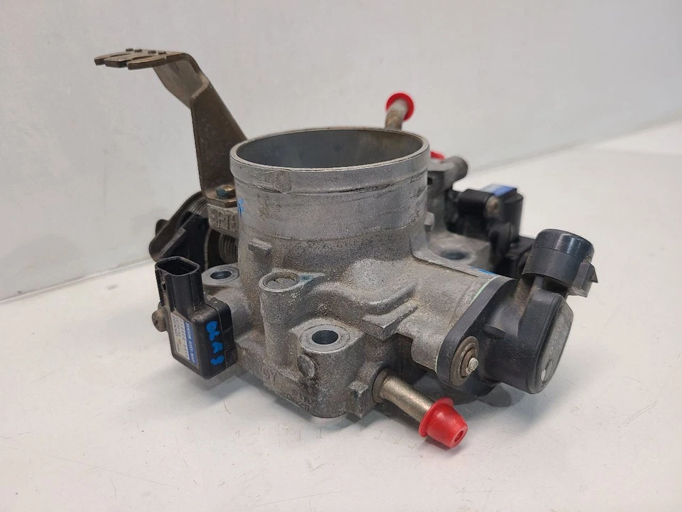 Cuerpo del acelerador Acura MDX 2001-02 (3,5/AT) Foto 3 de 4