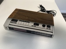 Vintage General Electric GE Digital Alarm Clock Radio Snooze Model 7-4634B AM/FM