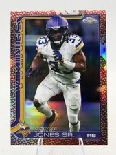 2025 Topps Chrome Aaron Jones Sr. Pigskin Refractor SP #201 Vikings