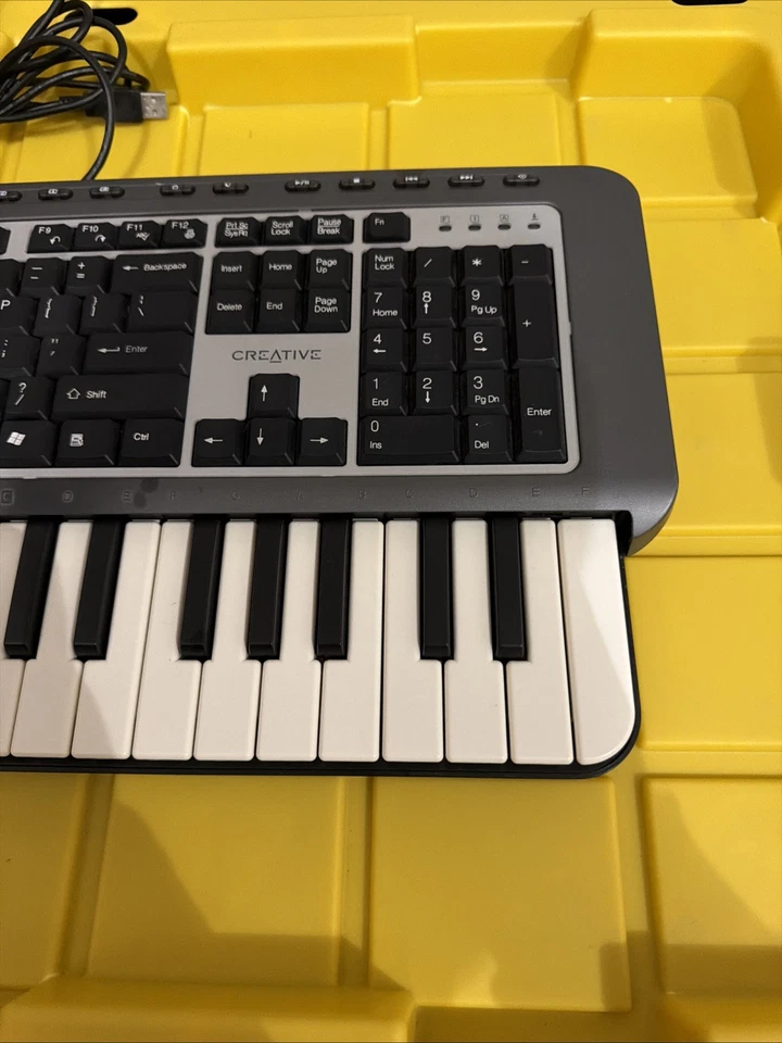 Creative Prodikeys PC-Midi CF0040 Combo USB Keyboard Music Qwerty - Image 4 of 4