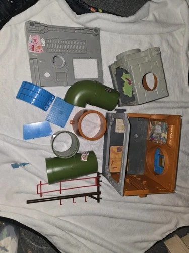 Vintage tmnt Teenage Mutant Ninja Turtles Sewer Playset Parts Lot 80% Complete