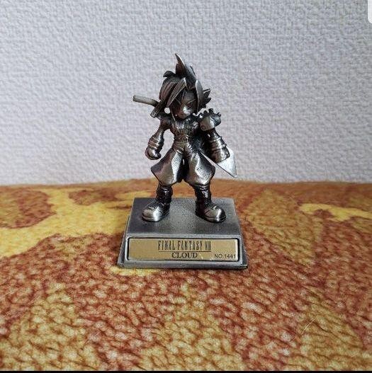 Foto 1 di 2