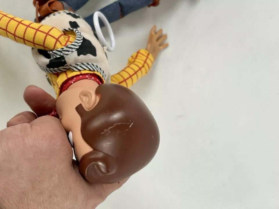 Disney Pixar Toy Story Woody Talking Tirar de Cuerda Juguete de Peluche Muñeca Figura  Foto 3 de 3