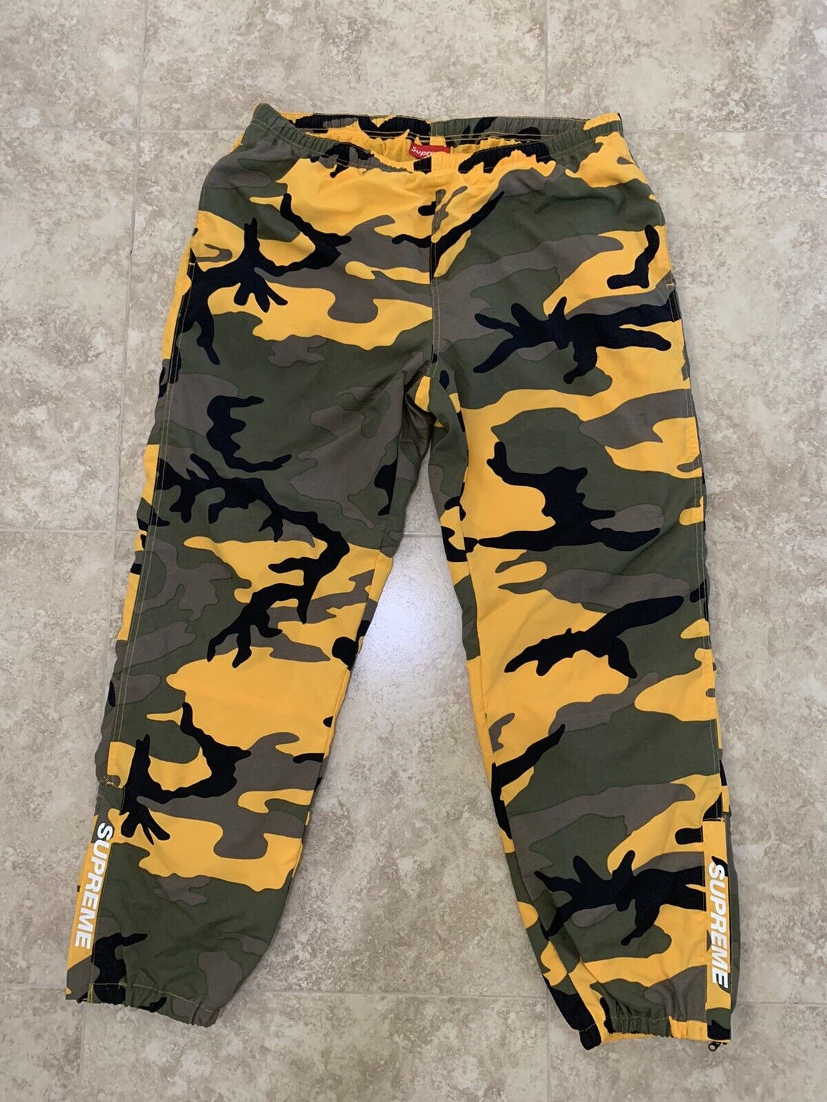 Supreme Warm Up Pants Camo Yellow FW 2017 Brooklyn Box Logo XL