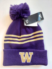 New Adidas Beanie OSFM UW Huskies University Washington Football pom pom purple