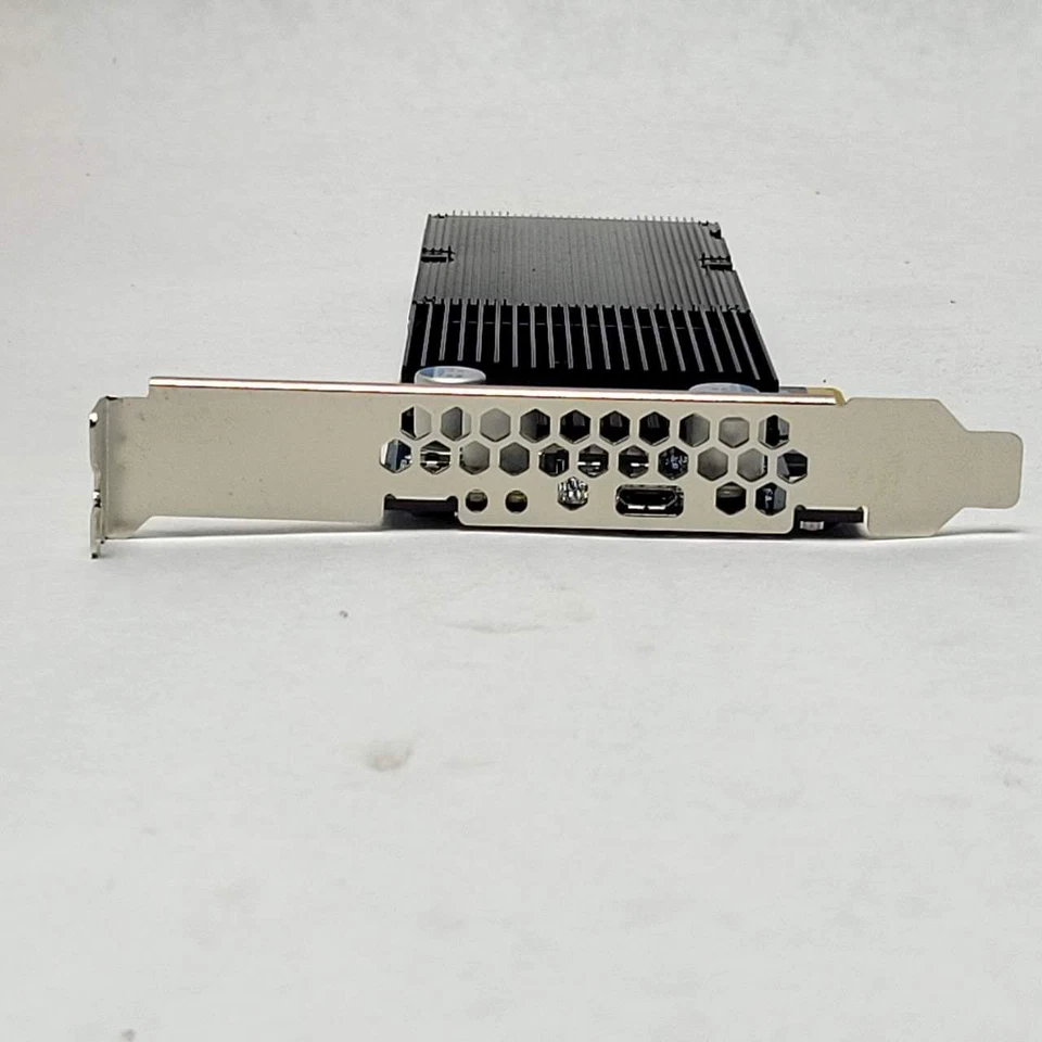 HGST 3.2TB PCIE NVME TARJETA SSD HUSPR3232AHP301 HDS51-02091-AT81DA Alto Perfil Foto 4 de 4