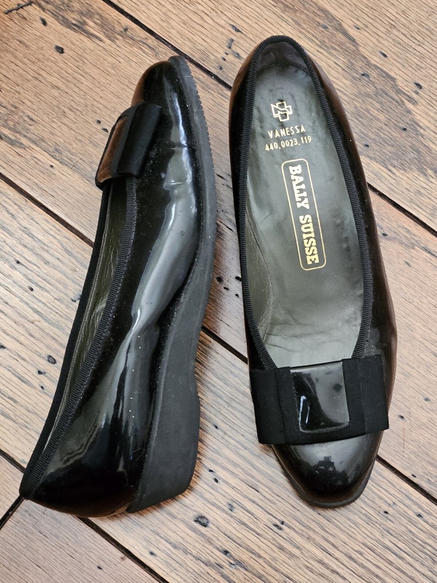 Bally Suisse Vanessa Low Heel Pumps Flats Size Black Patent - Main Image