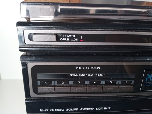 Retro Sanyo Sound System Model DCX W17 With Bookshelf Speakers, For Parts Spares - Picture 17 of 20