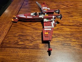 LEGO Star Wars: Republic Striker-Class Starfighter (9497)