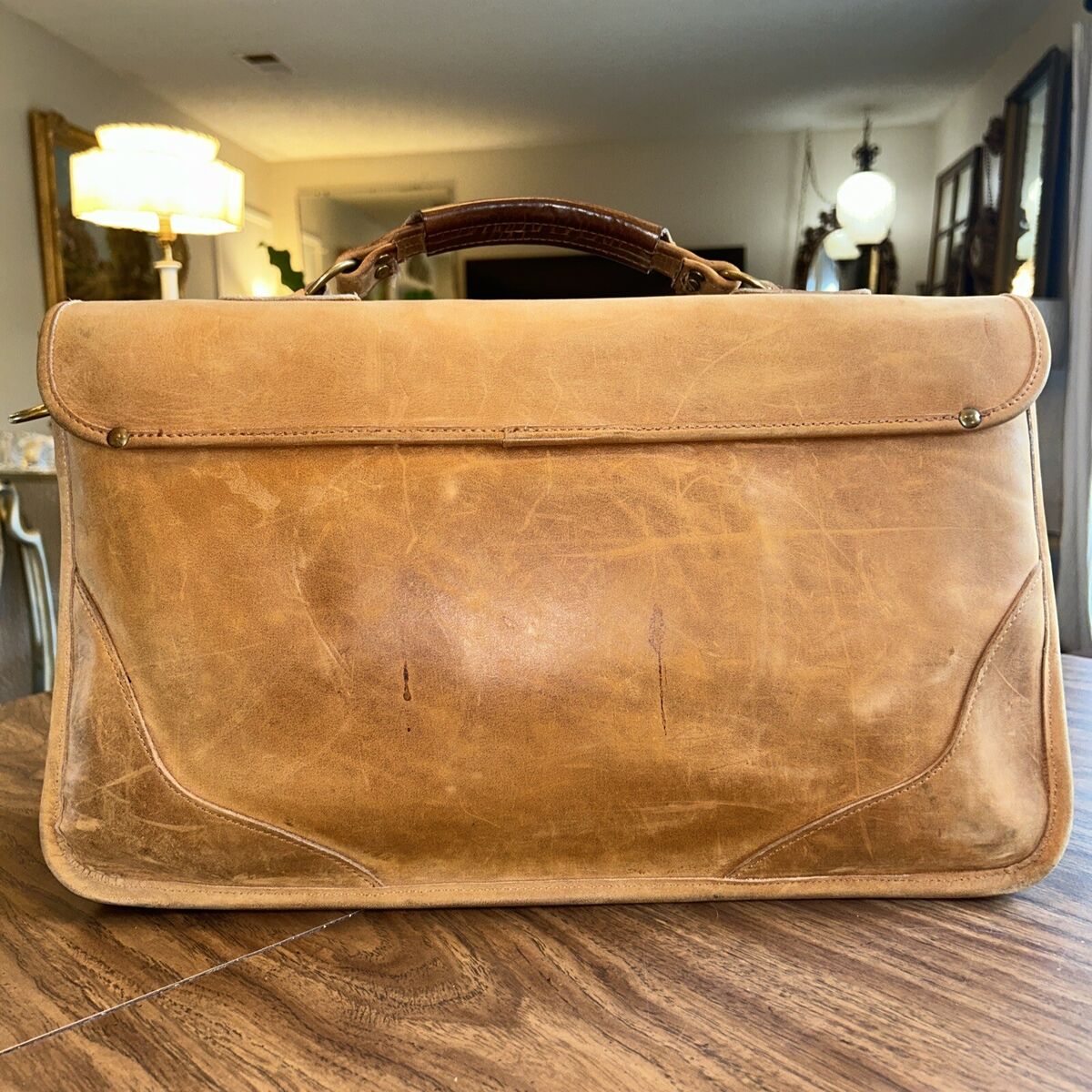 Vintage Gokey Company leather briefcase messenger bag Vintage Gokey Company leather briefcase messenger bag