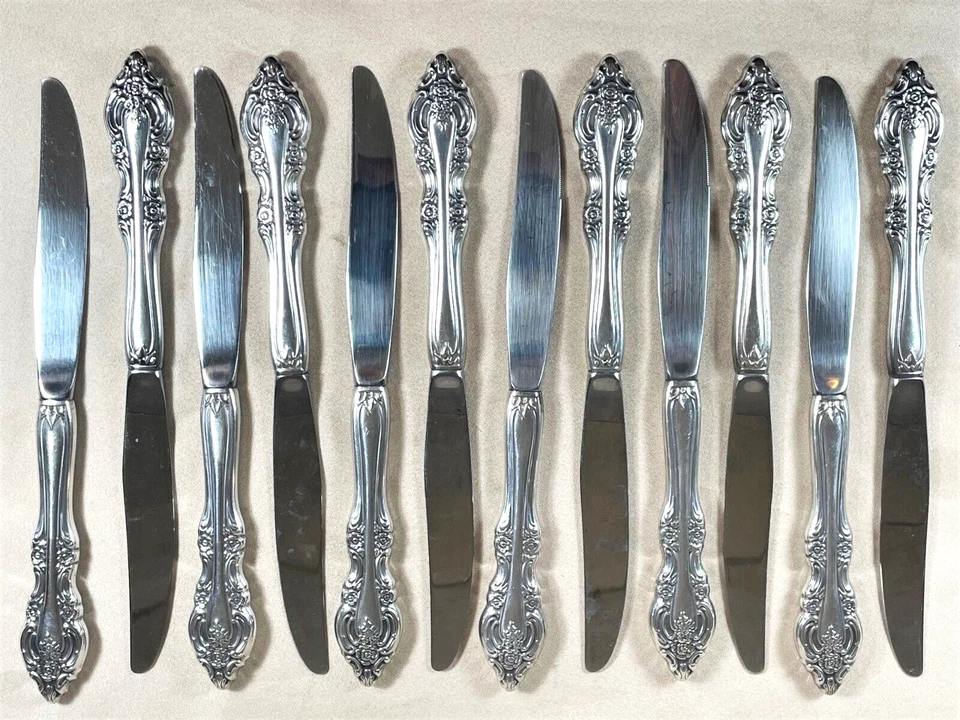 12 Community Silver Artistry Dinner Knives Silverplate By Oneida 1965 9 Inches - Image 2 of 4