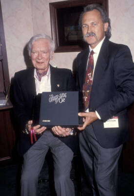 Actor Buddy Ebsen publisher Paul Somnez at the 92nd American - 1992 Old Photo 2