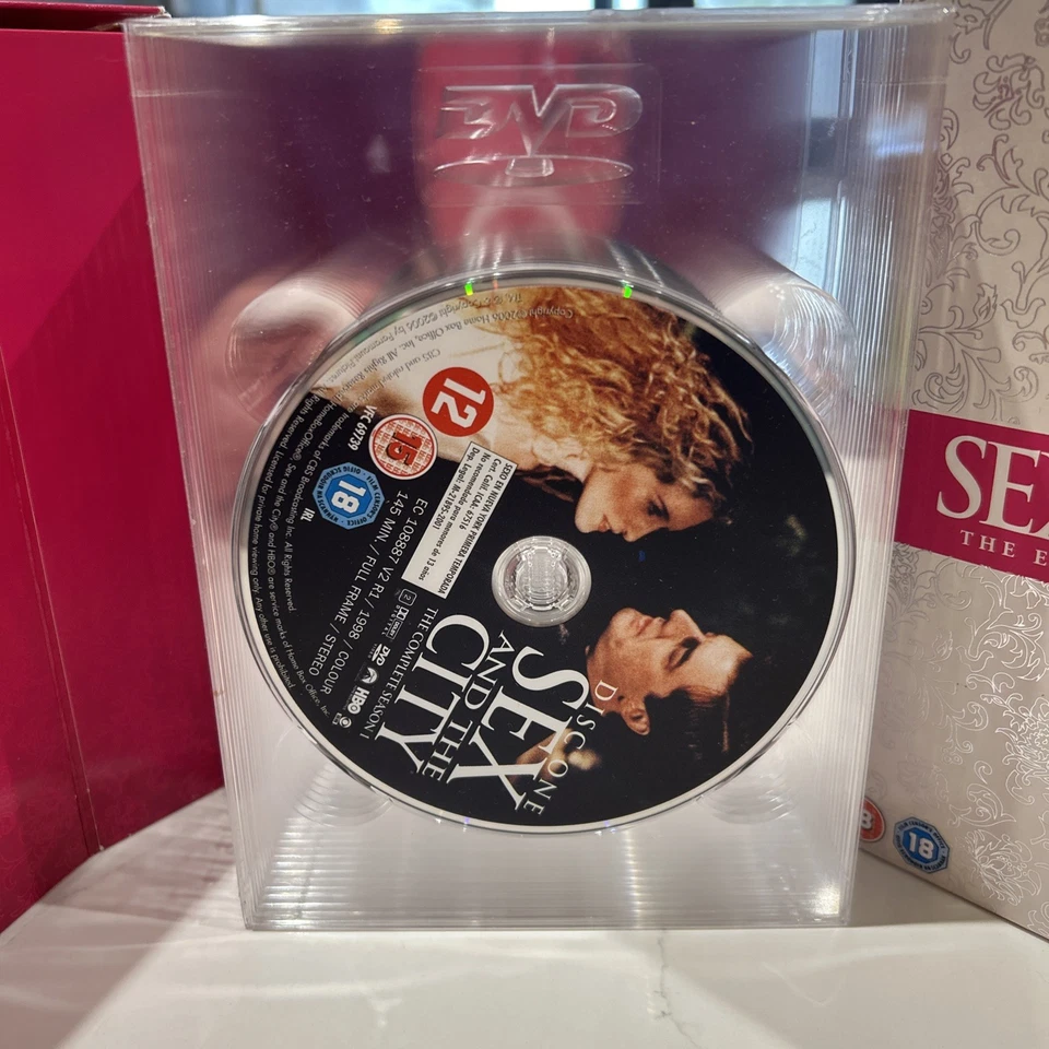 Sex In The City : The Essential Collection series 1-6 DVD set. - Image 3 of 4