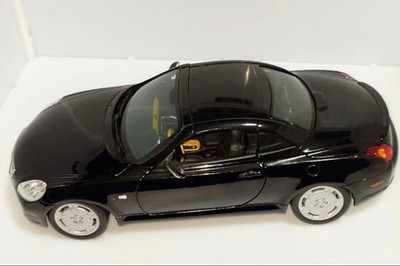 Maisto Lexus SC430 1/18 Diecast Car Black Openable Doors Trunk