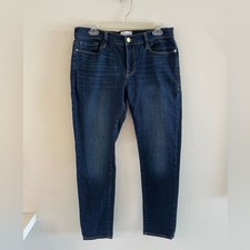 Frame women  s dark wash jeans size 29