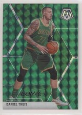 2019-20 Panini Mosaic Green Prizm Daniel Theis #129 0a1