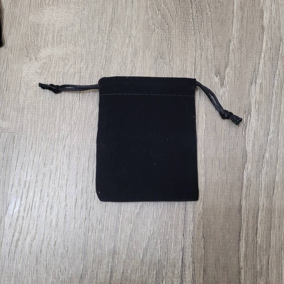 10 - "BOLSO VACÍO" Chanel Joyería Terciopelo Bolsa Bolsas 4"x3.25"" Juego de 10 piezas Foto 3 de 3