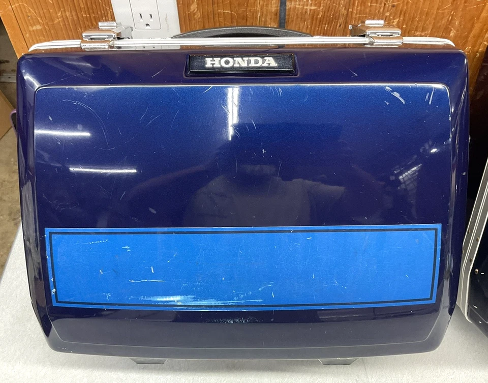 Vintage Honda Motorcycle Hard Box Case Luggage Honda Line Hondaline Line Pannier - Image 2 of 4