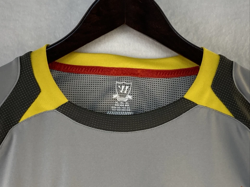 Camiseta Liverpool FC Roja 2014 2015 Gris Guerrero Talla XL USADA EN EXCELENTE ESTADO Foto 4 de 4