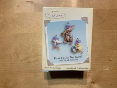 2005 Hallmark Keepsake Ornament set of 3 ornaments - Here Comes The Band!