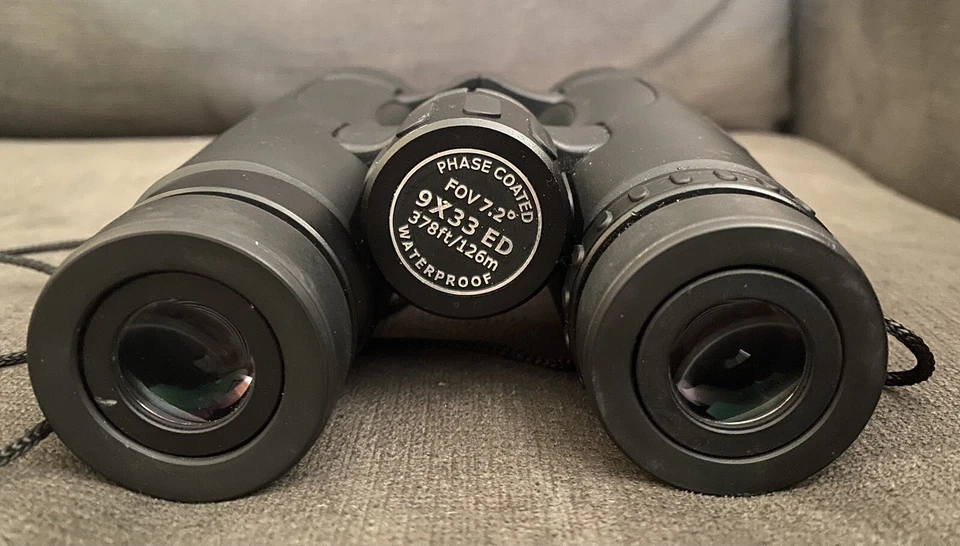 Celestron Granite 71380 Series 9X33 Roof Prism Binocular Black - Image 2 of 4