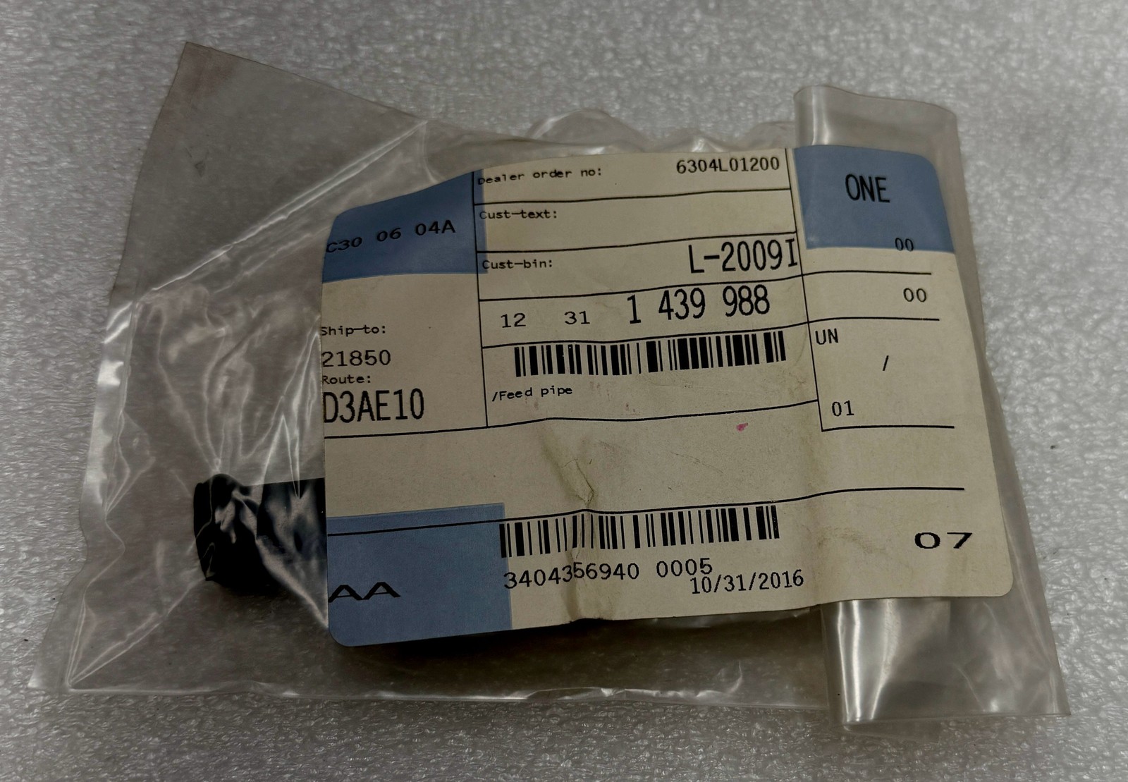 NEW OEM BMW E65 E66 E67 Rolls Royce Feed Pipe - Cooling Hose 12311439988 NOS
