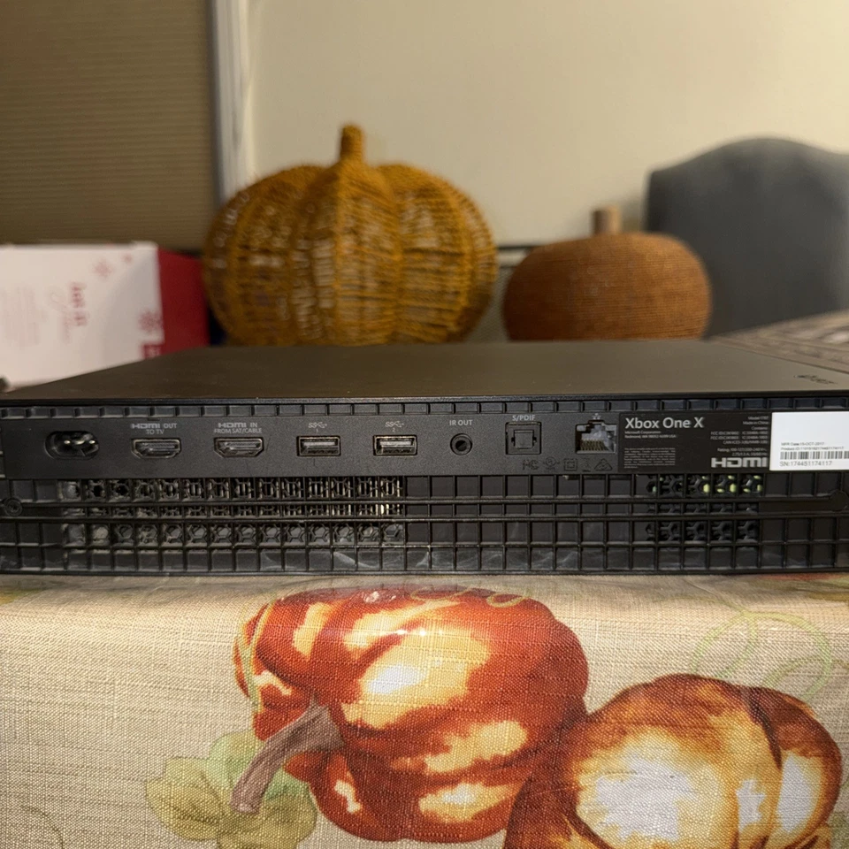 Xbox One X 1TB Black Console, No Controller, HDMI & Power Cable Included - Image 4 of 4