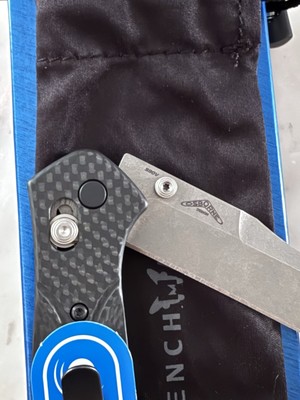 Benchmade 940-1 Osborne Axis S90V Carbon Fiber Reverse Tanto Folding Knife USA