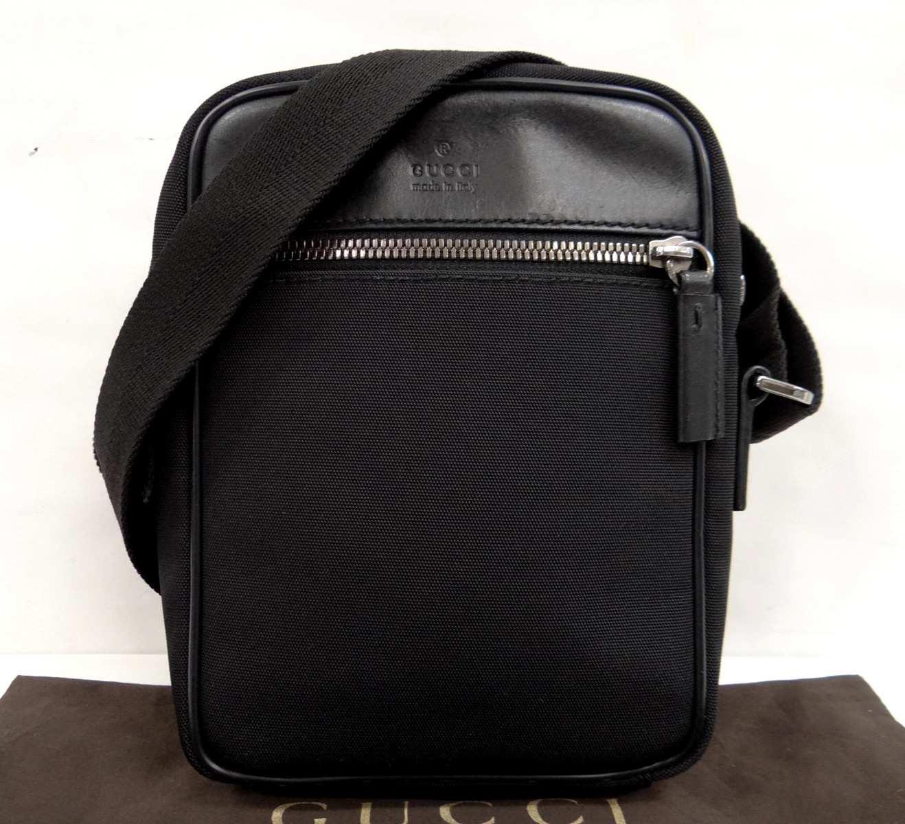 Borsa a tracolla Gucci 10680 nylon pelle nero Italia 23220264800 2