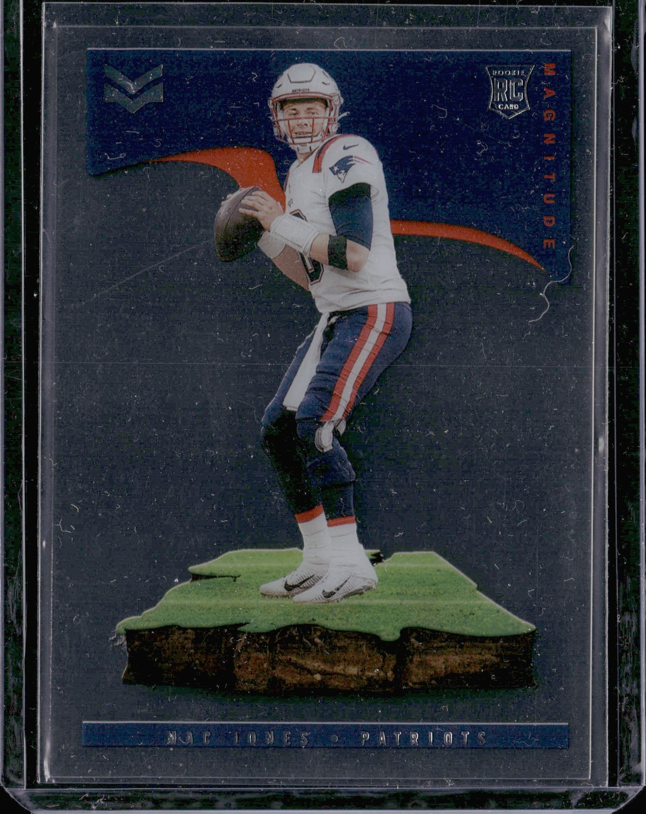 2021 Panini Chronicles #MAG-9 Mac Jones Magnitude RC