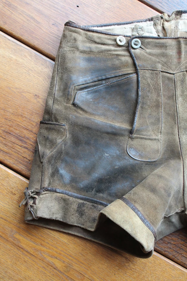 Schöne kurze gute alte KnopflatzLederhose H 50/52 viel getragen, teildefekt - Bild 3 von 4